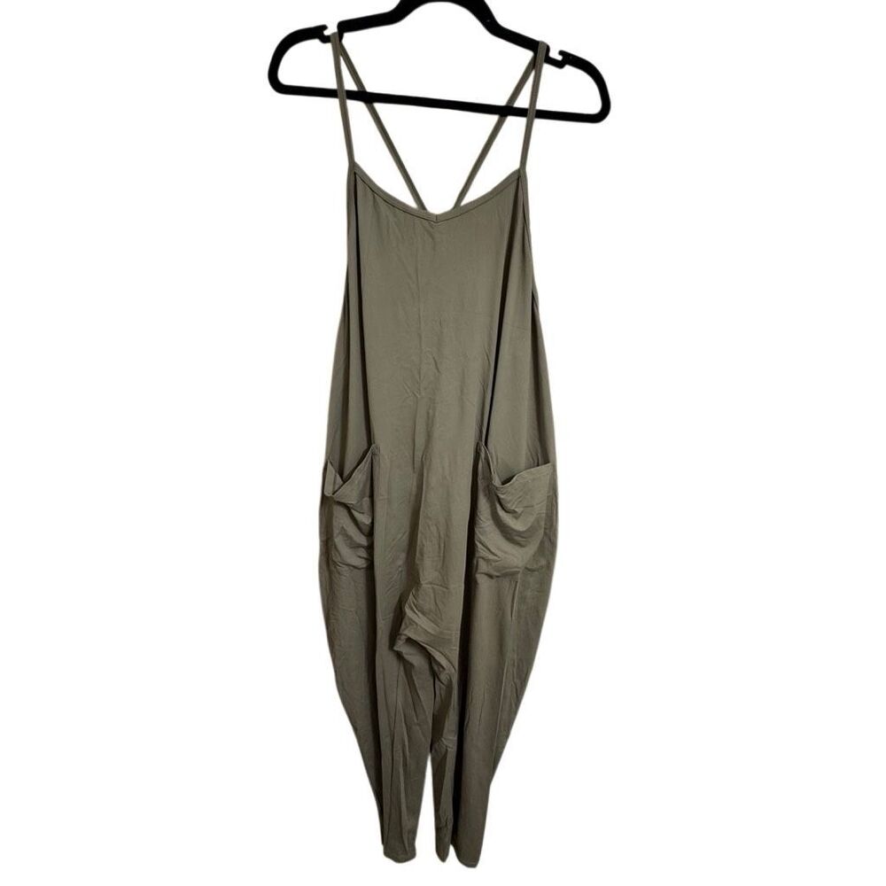Halara Olive Green Ankle‎ Length Casual Loose Tapered Jumpsuit Med NWT